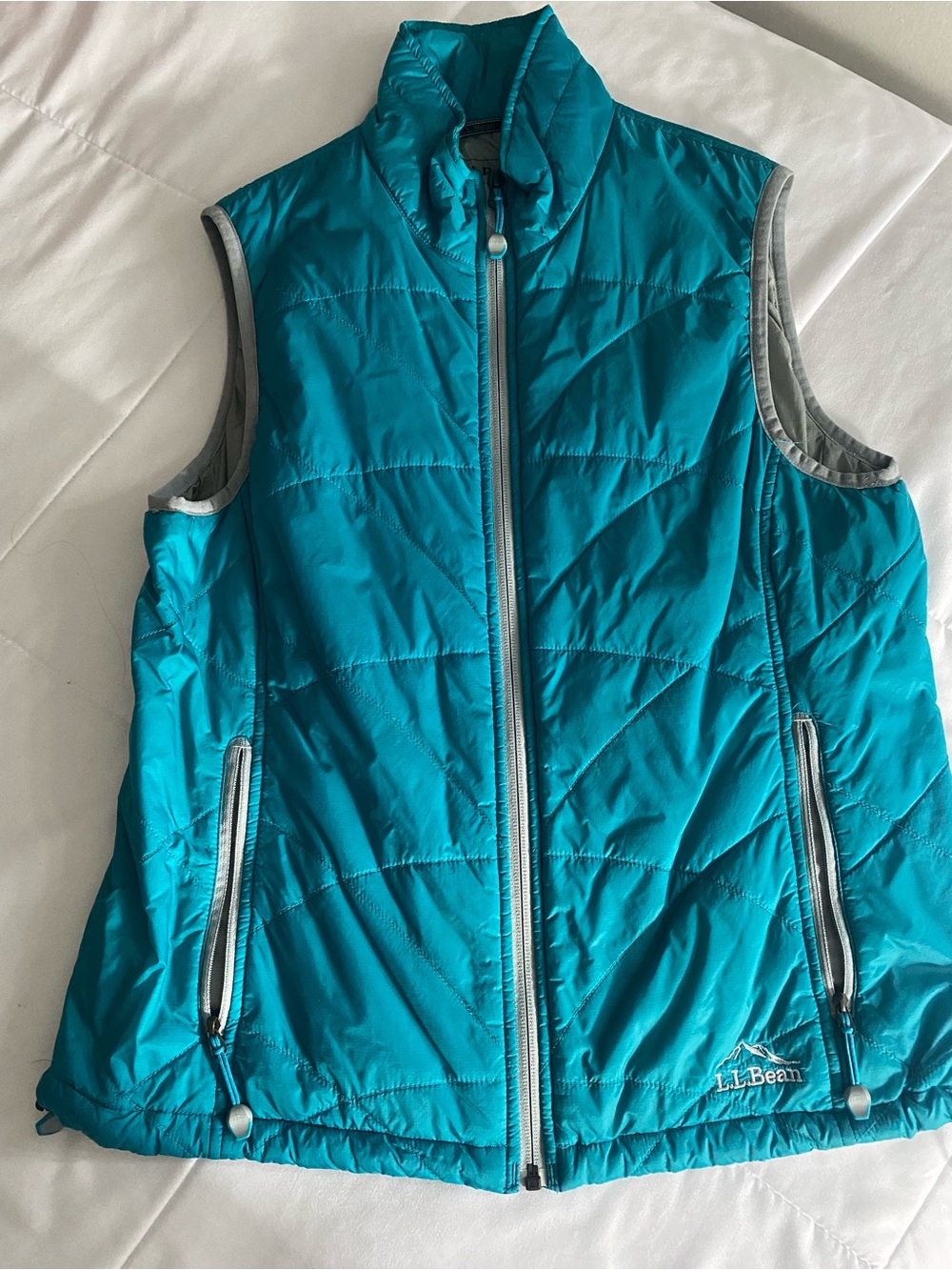 L.L. Bean Women’s Teal Quilted Puffer Vest